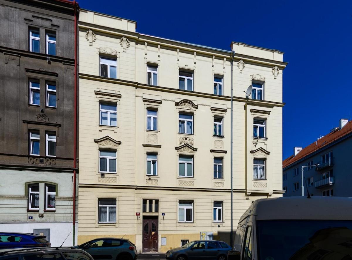 Apartment Comfortable In 8 - Liben